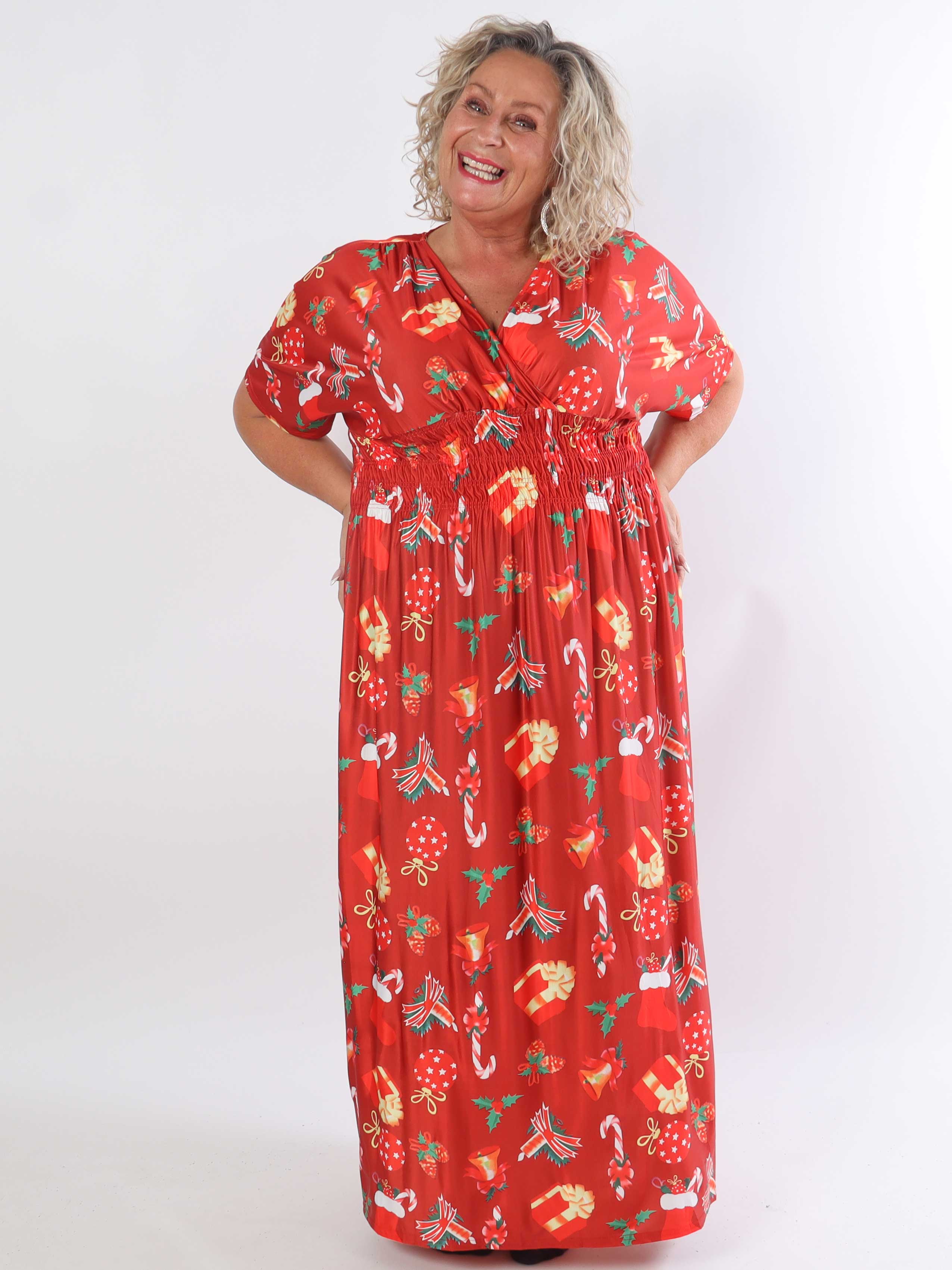 Pams Holiday - Lång stretchig plus size-klänning med julmotiv